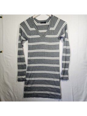 Stork & Babe Maternity Sweater Dress Grey‎ White Striped V-Neck Ribbed Knit S/P